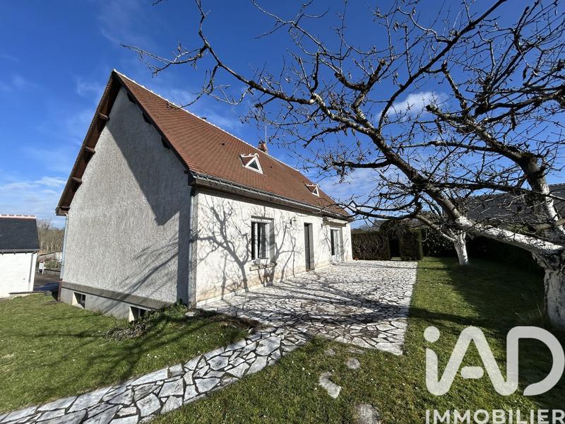 Maison - 98 m² - 4 pièces