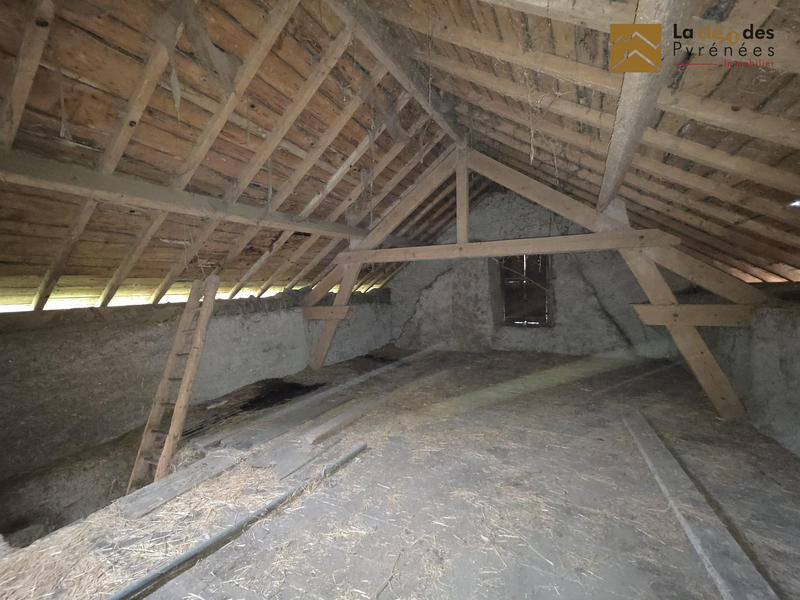 Maison ancienne - 110 m² - 2 pièces