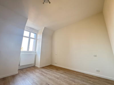 Appartement - 77 m² - 3 pièces