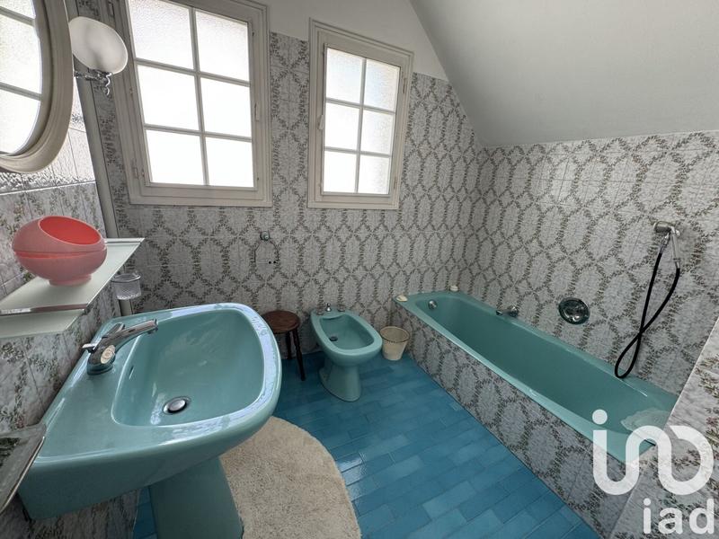 Maison - 145 m² - 6 pièces