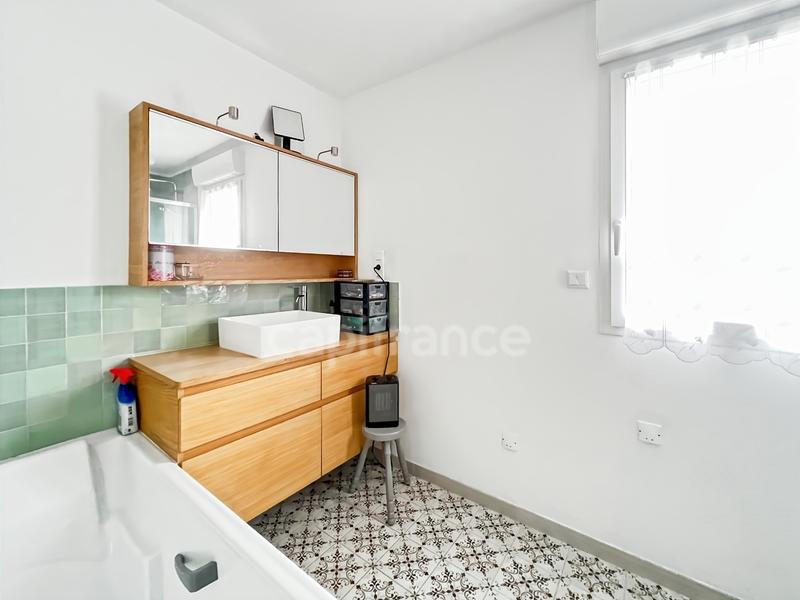 Maison - 120 m² - 7 pièces