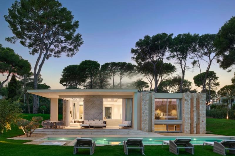 Villa - 330 m² - 7 pièces