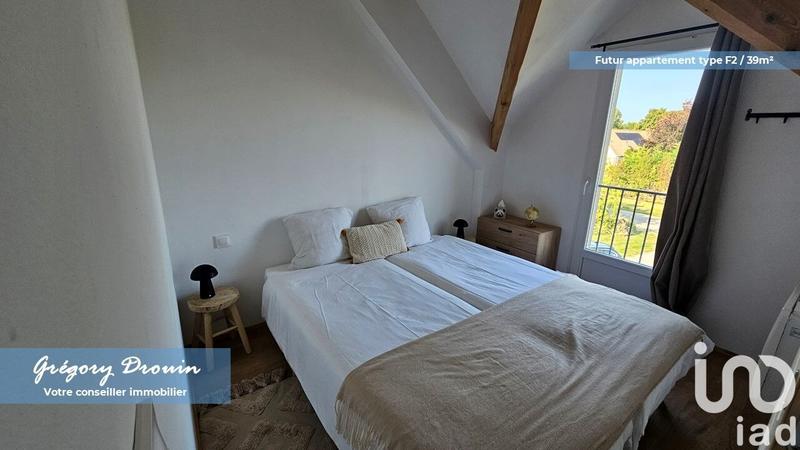 Maison - 318 m² - 10 pièces