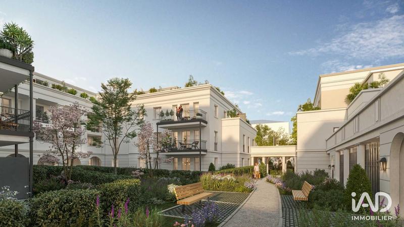 Appartement - 94 m² - 5 pièces