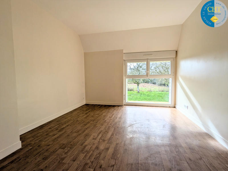 Maison - 167 m² - 6 pièces