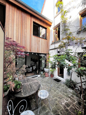 Maison - 93 m² - 5 pièces