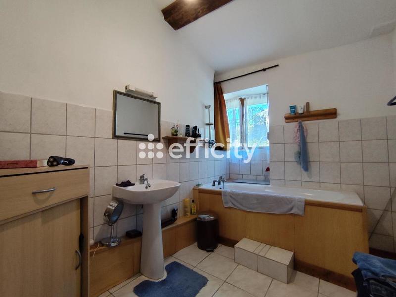 Maison - 114 m² - 6 pièces