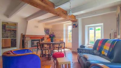 Maison de village - 93 m² - 5 pièces