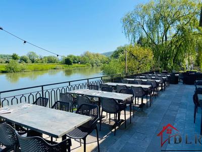 Fonds de commerce - Local commercial - 678 m²