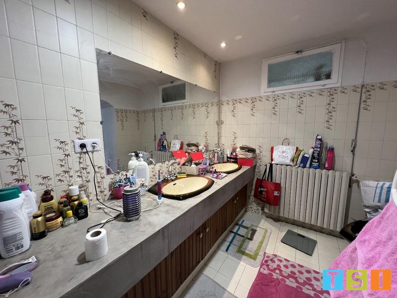 Maison - 153 m² - 6 pièces