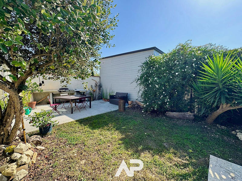 Maison - 97 m² - 5 pièces