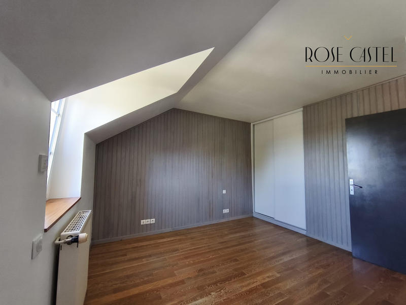 Maison ancienne - 204 m² - 8 pièces