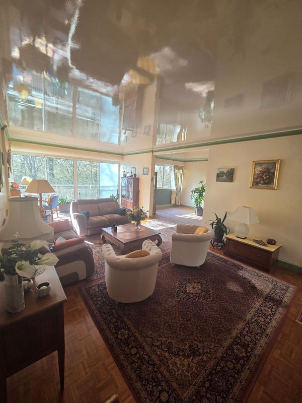 Appartement - 129 m² - 6 pièces