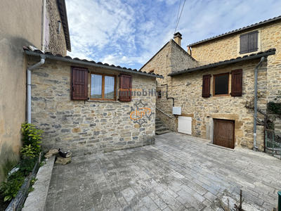 Maison - 76 m² - 3 pièces