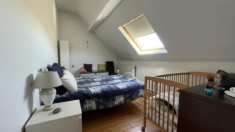 Maison - 200 m² - 7 pièces