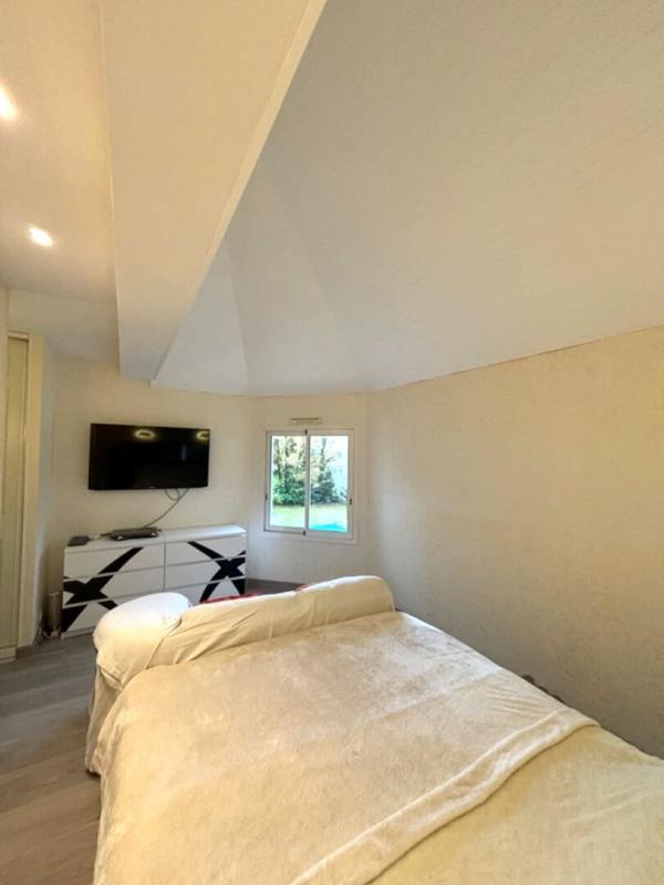 Maison - 190 m² - 7 pièces