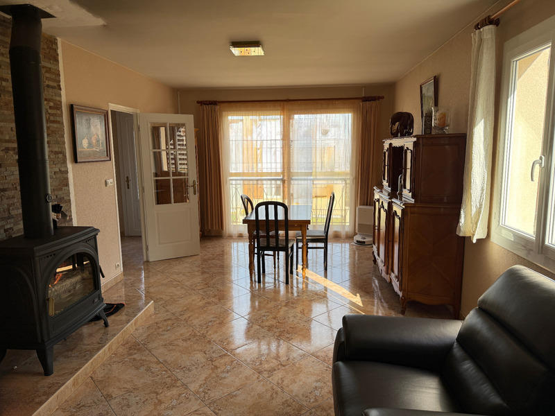 Maison - 174 m² - 6 pièces