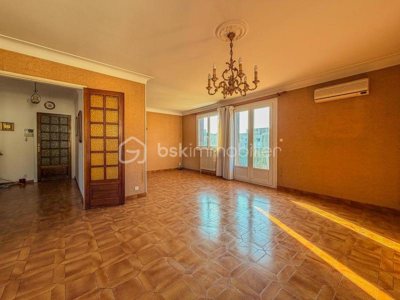 Villa - 190 m² - 8 pièces