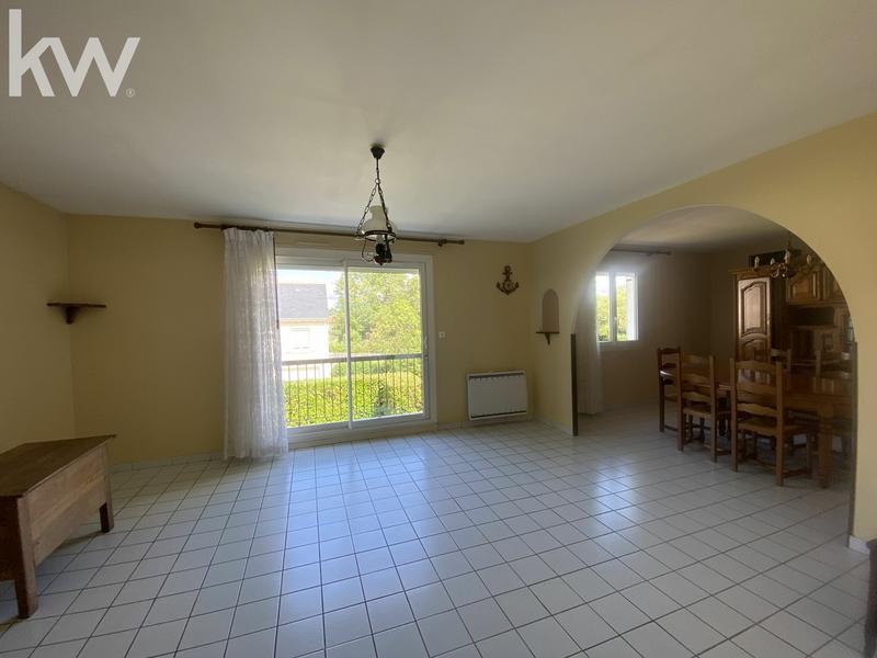 Maison traditionnelle - 100 m² - 5 pièces