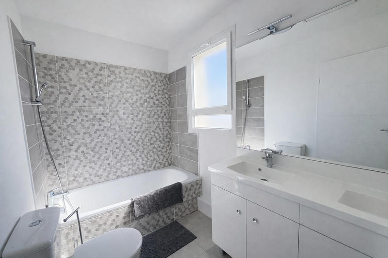 Maison - 65 m² - 3 pièces