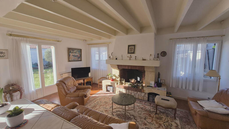 Maison - 151 m² - 6 pièces