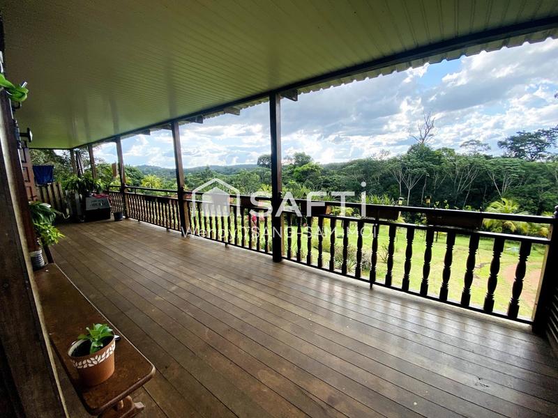 Maison - 154 m² - 5 pièces