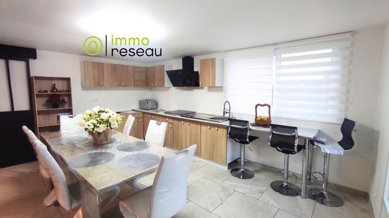 Maison - 136 m² - 6 pièces