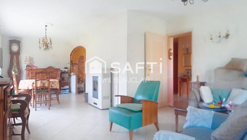 Maison - 100 m² - 5 pièces