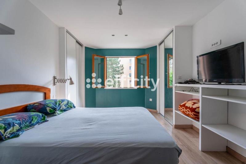 Maison - 147 m² - 7 pièces