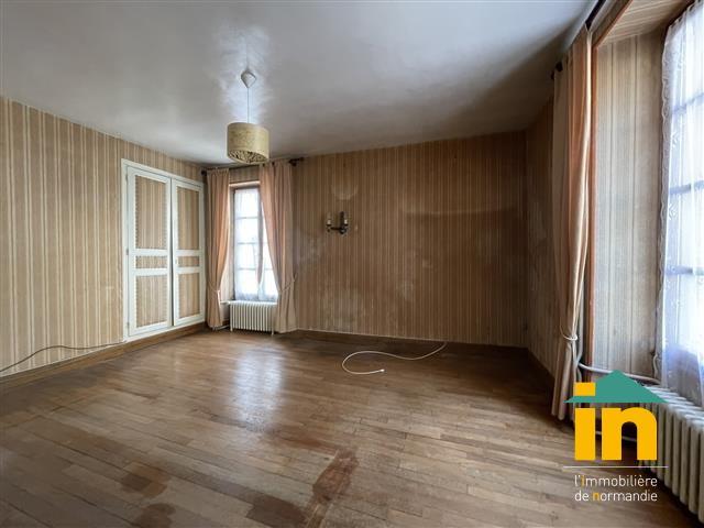 Maison de ville - 105 m² - 4 pièces