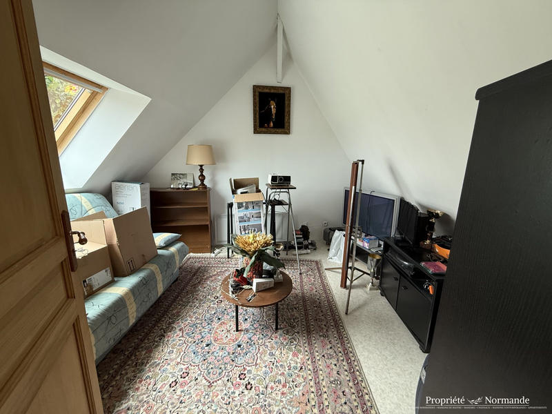 Maison - 137 m² - 5 pièces