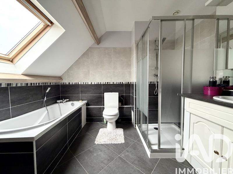 Maison - 130 m² - 6 pièces