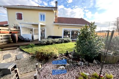 Maison - 135 m² - 6 pièces