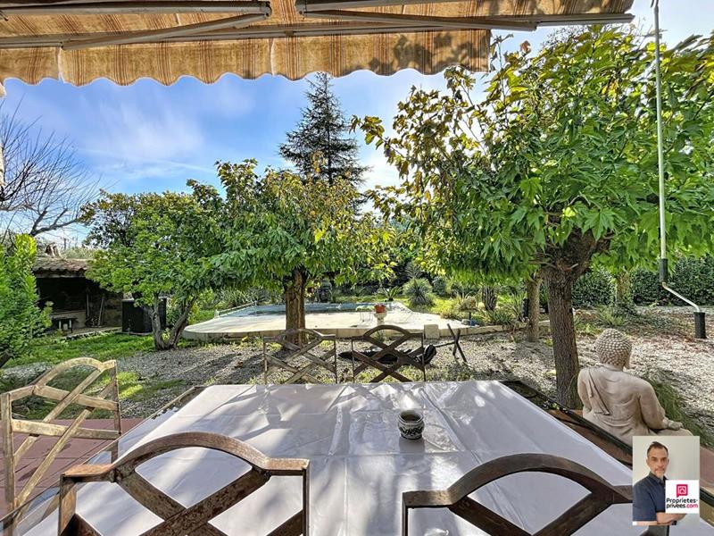 Villa - 159 m² - 5 pièces