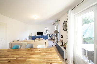 Maison - 93 m² - 5 pièces