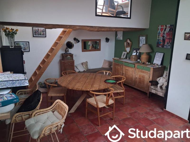 Chambre - 12 m² - 1 pièce