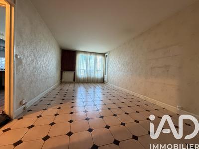 Appartement - 80 m² - 4 pièces