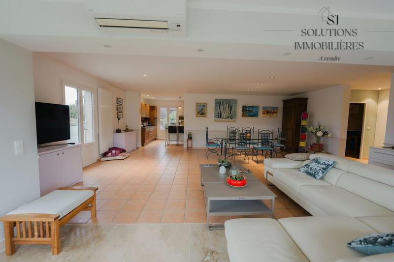 Villa - 159 m² - 5 pièces