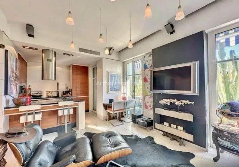 Appartement - 57 m² - 1 pièce