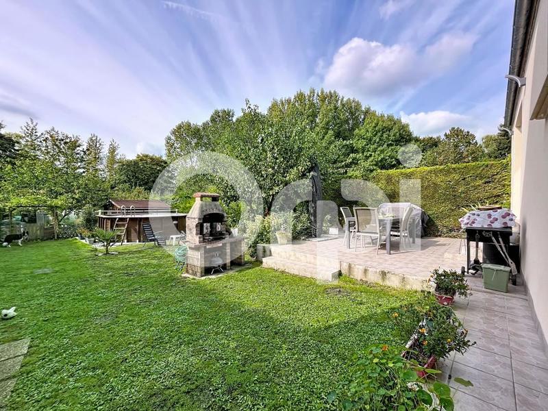 Maison - 98 m² - 4 pièces