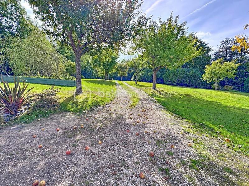 Propriété - 129 m² - 6 pièces