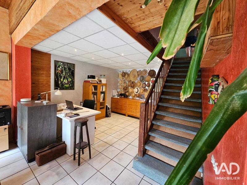 Maison - 164 m² - 4 pièces