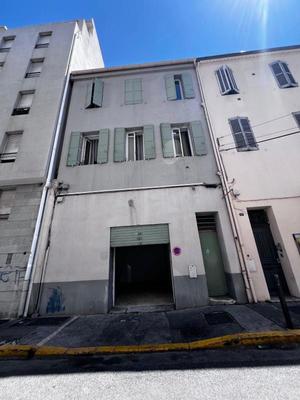 Immeuble - 203 m² - 2 pièces