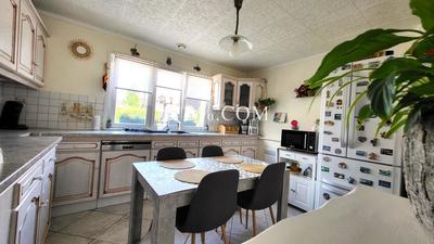 Maison - 125 m² - 7 pièces