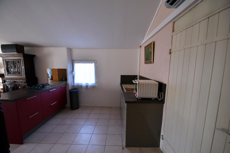 Maison - 270 m² - 8 pièces