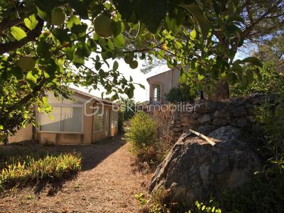 Maison - 180 m² - 6 pièces