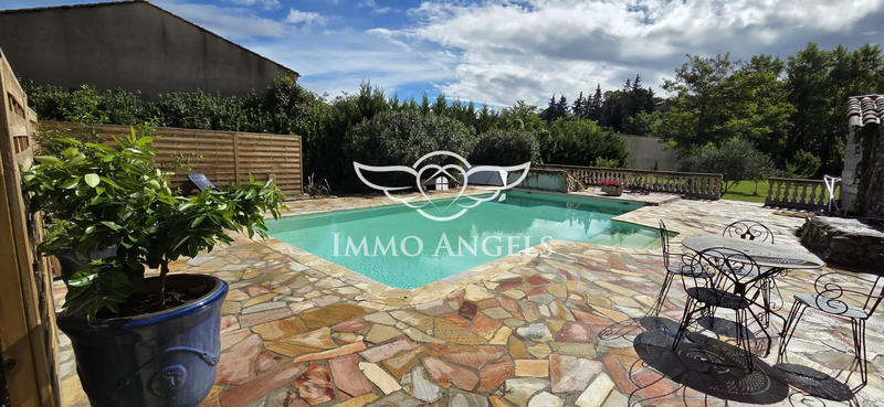 Mas - 246 m² - 10 pièces