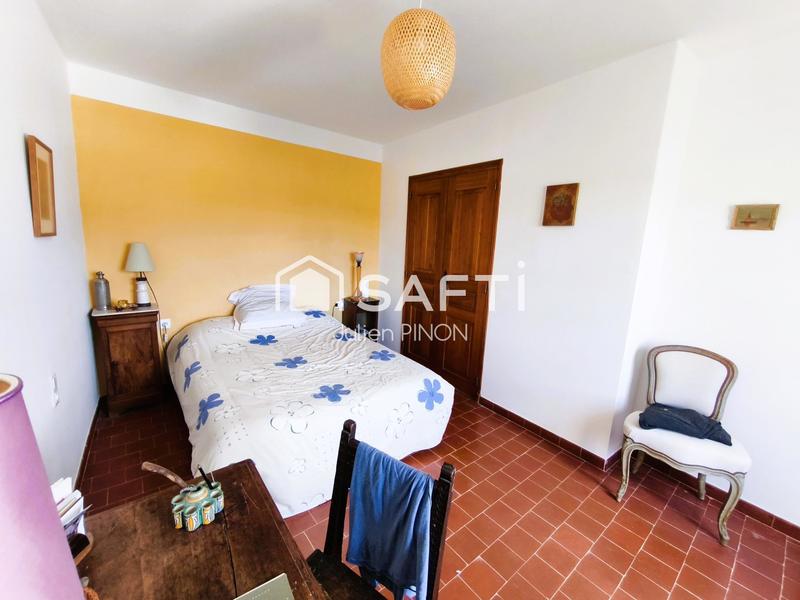 Maison de village - 100 m² - 5 pièces