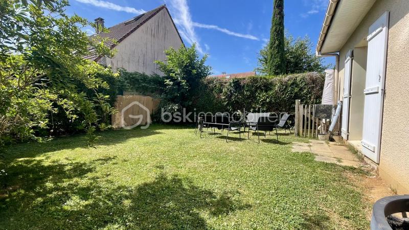 Maison - 92 m² - 4 pièces