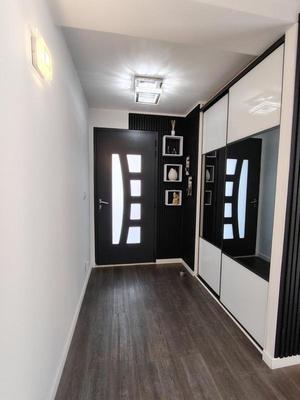 Maison - 205 m² - 10 pièces